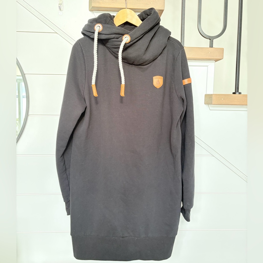 Wanakome Black Hoodie Dress